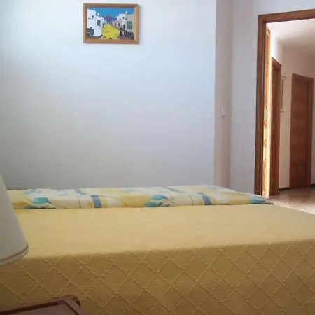 Sleeps 4 Wifi Ferienhaus *